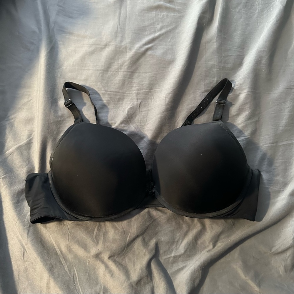 Torrid Curve Black Plunge Bra 42DD